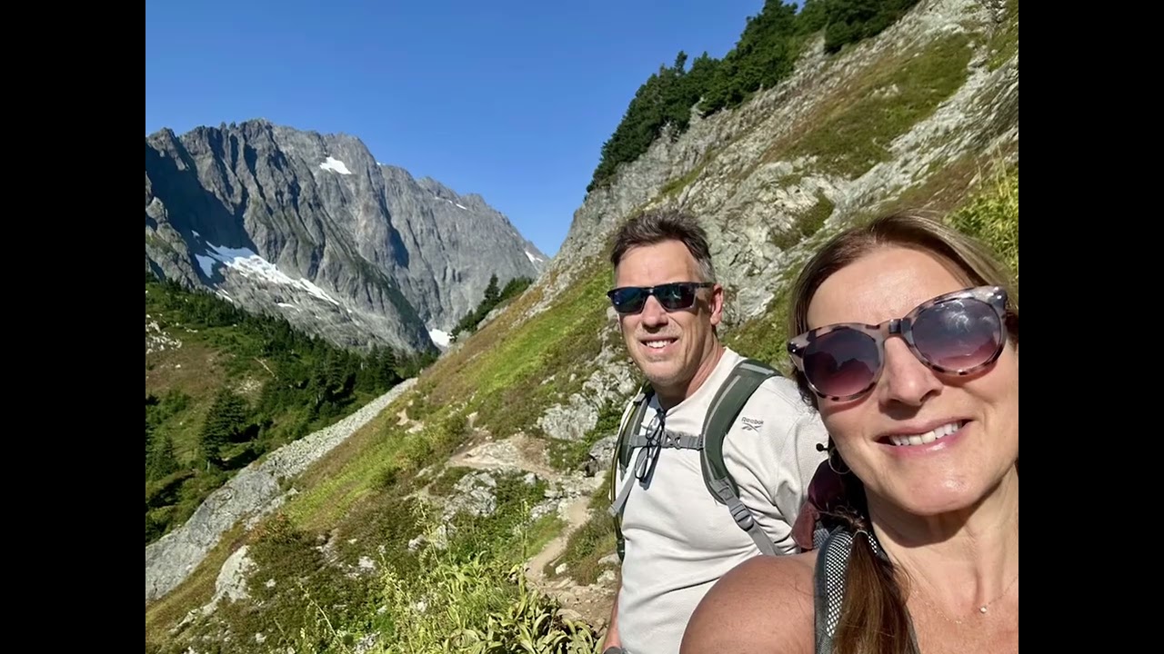 Cascade Pass to Sahale Glacier Camp
