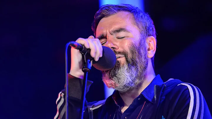 RM Hubbert & Aidan Moffat - Car Song (The Quay Ses...