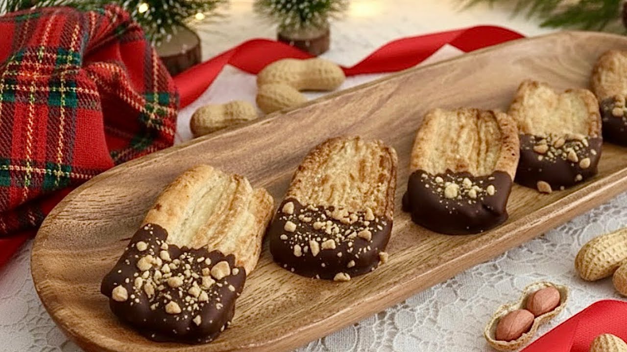 Easiest Puff Pastry Holiday Treats for Santa| Quick & Delicious Desserts Everyone Can Make!