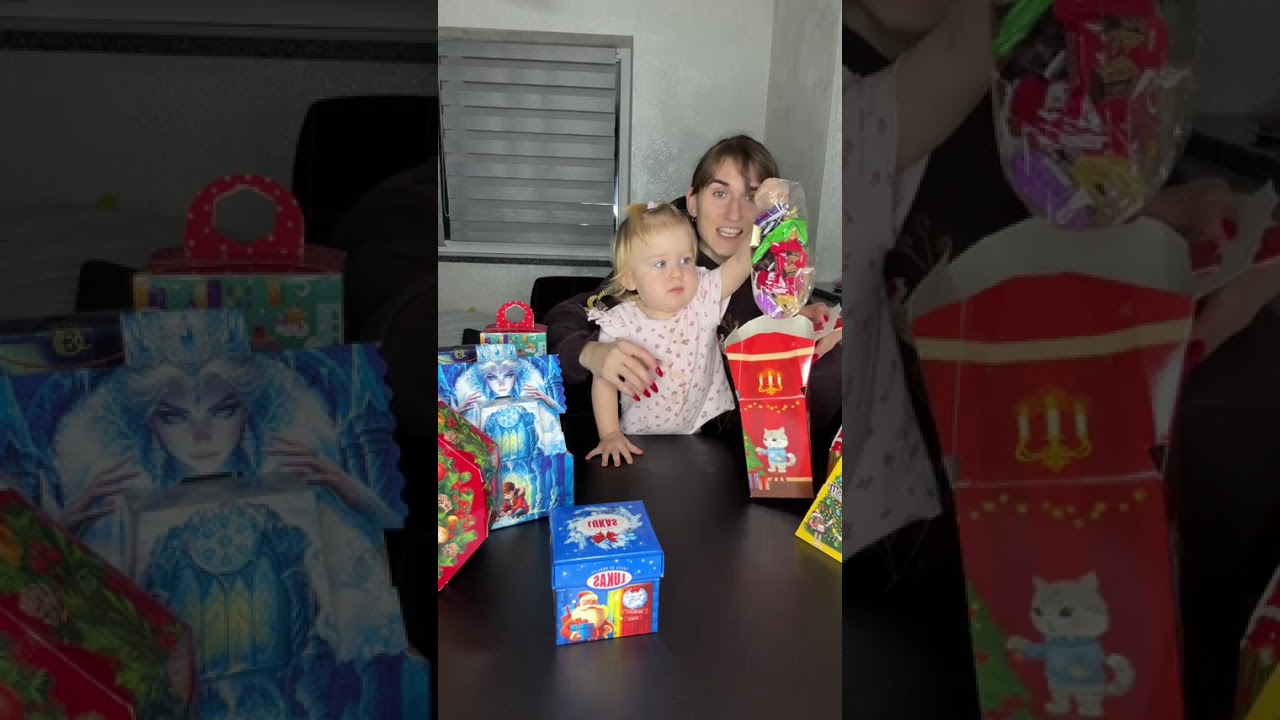 Розпаковка новорічного пакунка за 299 грн від рошен