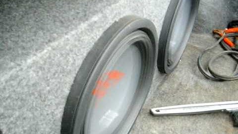 2 12" Alpine Type R subwoofers Put On -young jeezy