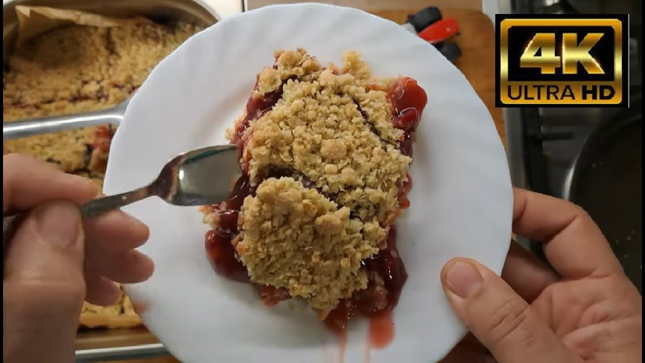 A kedvenc isteni finom meggyes süteményem ! Ez is biztos, hogy mindenkinek sikerül és gyorsan kész !