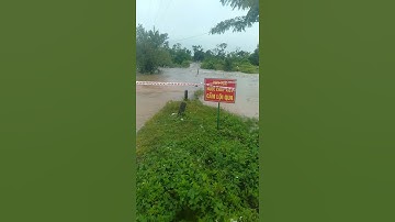 ngập cầu đi qua làng tar kon chiêng mang yang gia Lai