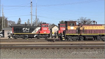 Wisconsin Central SW1500s Switching Stevens Point -Run 8, Smoke, and EMDs roaring!!-