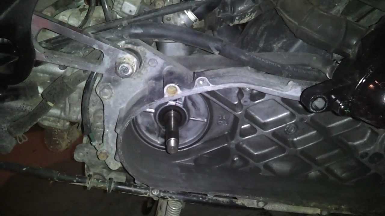 What bad Honda Ruckus crank bearings sound like YouTube