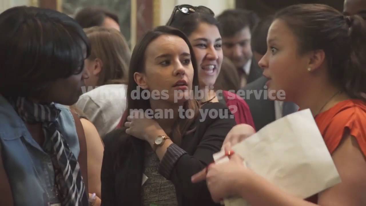 What is it like to be an intern at The White House? Check out their