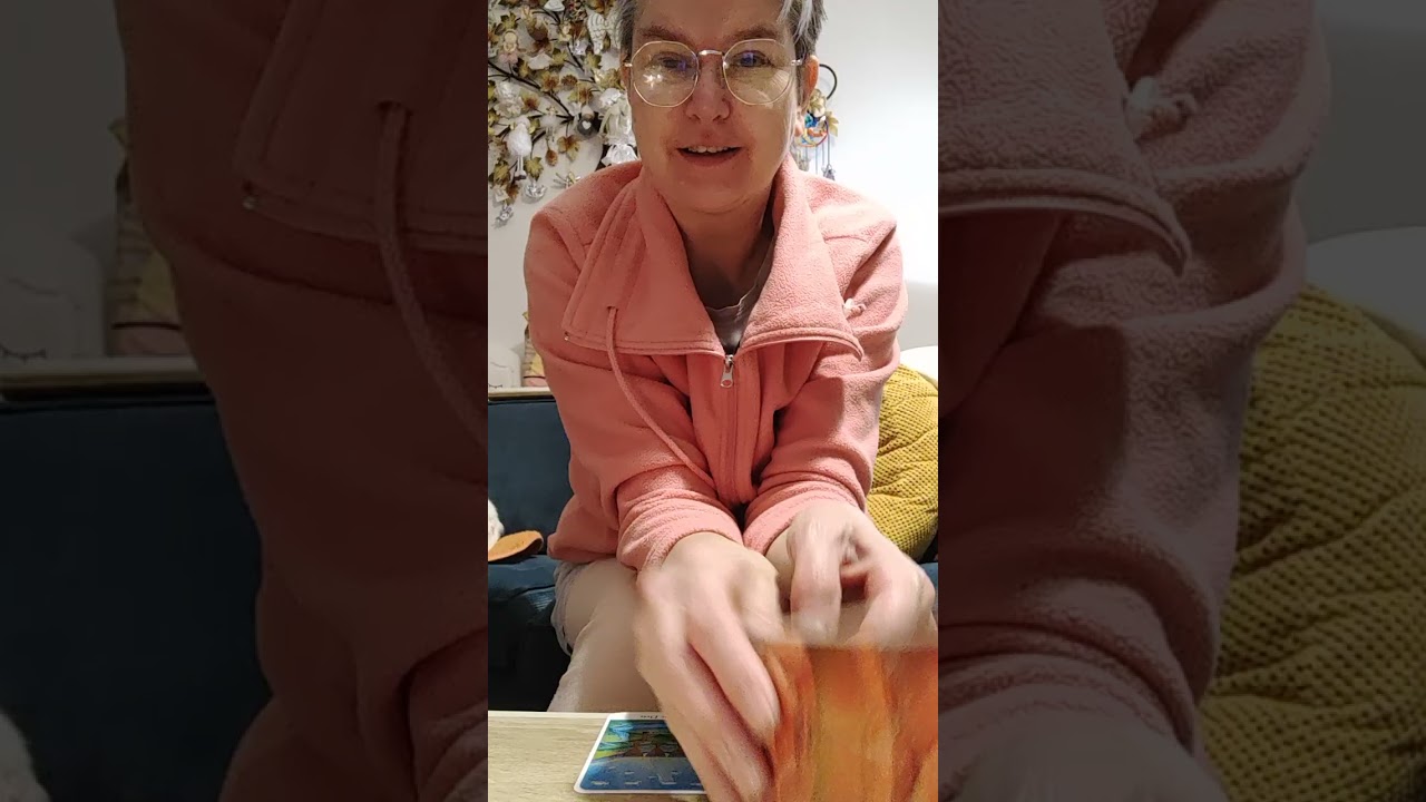 LAAT DIE TOREN MAAR INSTORTEN EN MAAK JE WERELD WEER MOOI! 🌞🌟💪❤️🙏