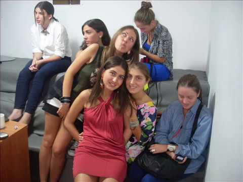 პირველი ექსპერიმენტული სკოლის მე-12-2 კლასის სიმღერა