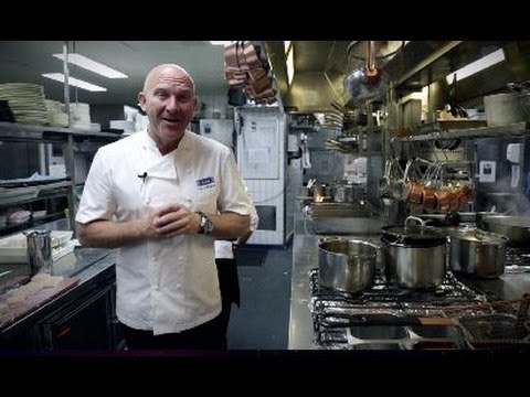 Celebrating Chef Matt Morans 10th Anniversary | Singapore Airlines