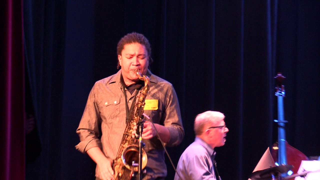 IACS Students Jam with Thomas Hutchings!