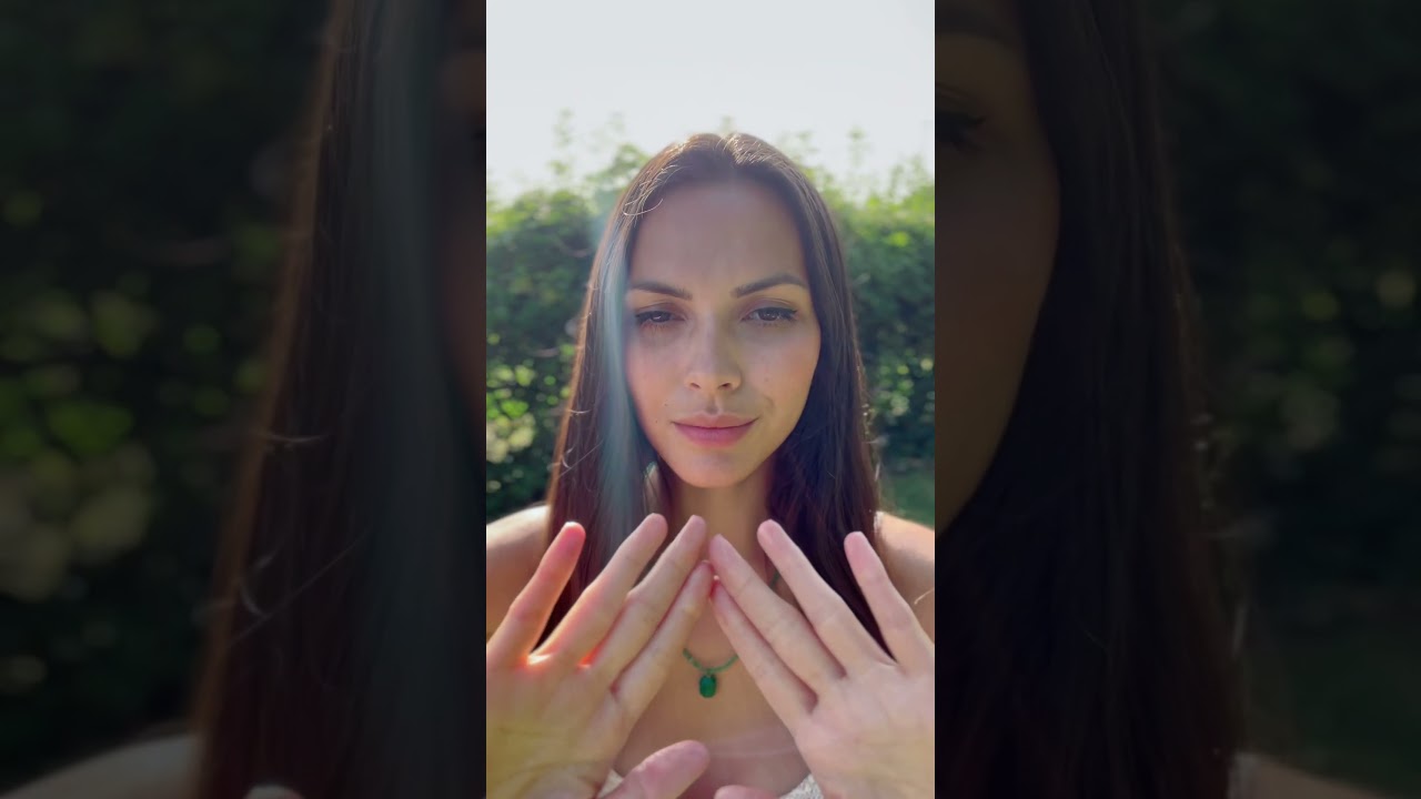 Connect with your heart, with your Soul🩵 you’re divine child of the Universe✨ 