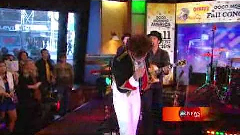 MIKA - Blame It On The Girls @ Good Morning America 9/25/2009