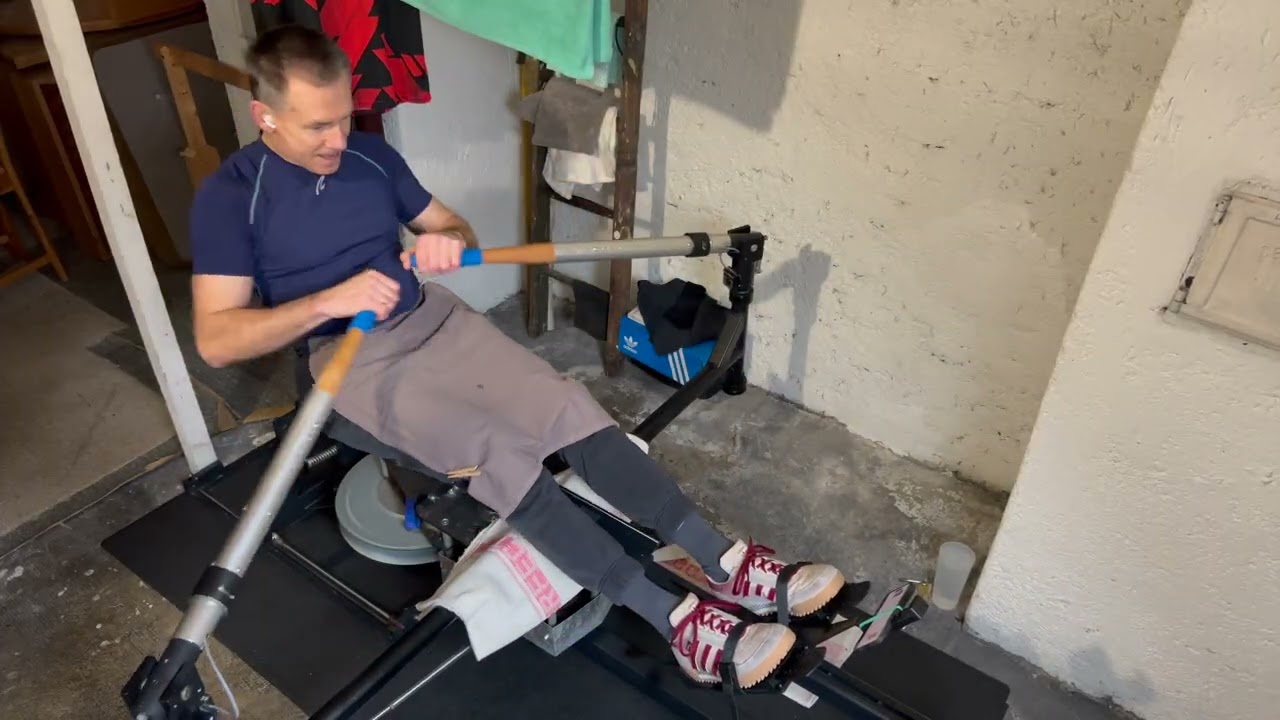 BIOROWER Rowing: 15000m in 