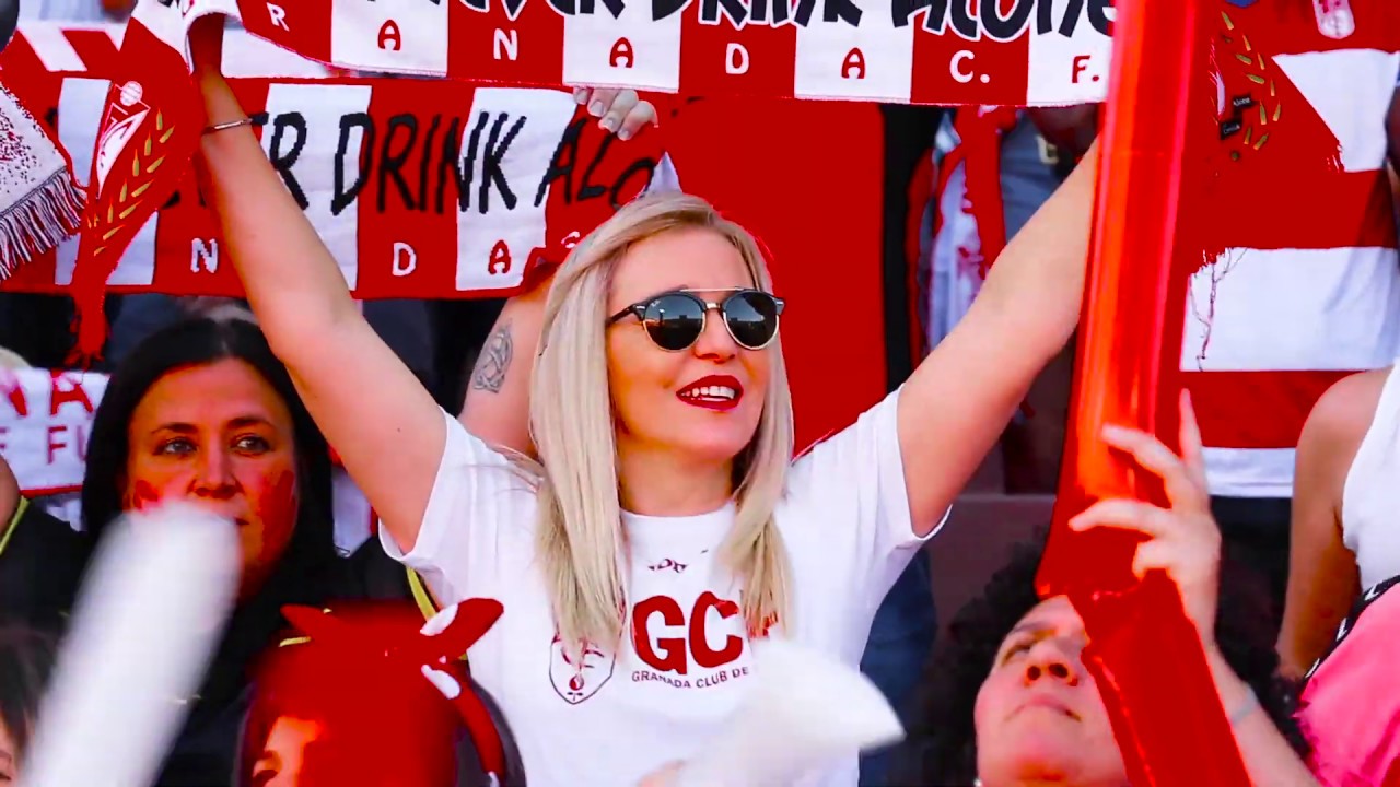 Tus Colores Son Rojo Y Blanco Youtube