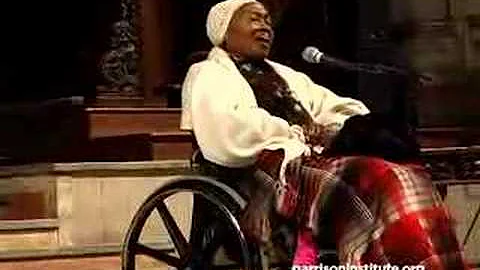 Odetta sings "Glory Halleluja" at Garrison Institu...