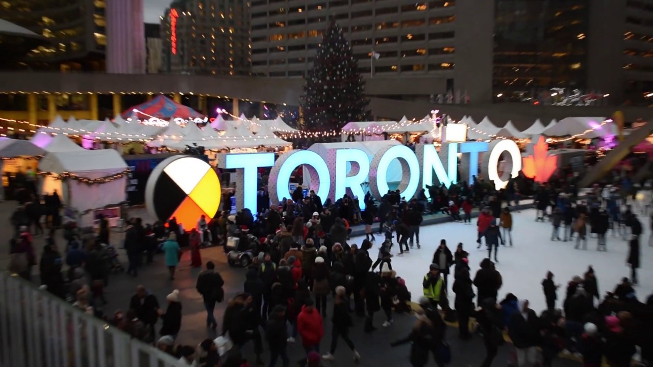 CHRISTMAS HOLIDAY FAIR NATHAN PHILIPS SQUARE TORONTO , CANADA YouTube