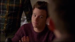 Glee - Rachel and Artie catch the guy who stole his laptop and Blaine tells everyone he's moving out