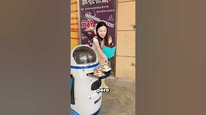 She Tried To Be Smarter Than A Robot 😮
