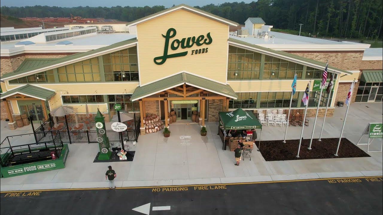 Bird's eye view of the new Lowes Foods in Pittsboro 6.29.23 YouTube