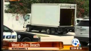 Police raid WPB pain clinic