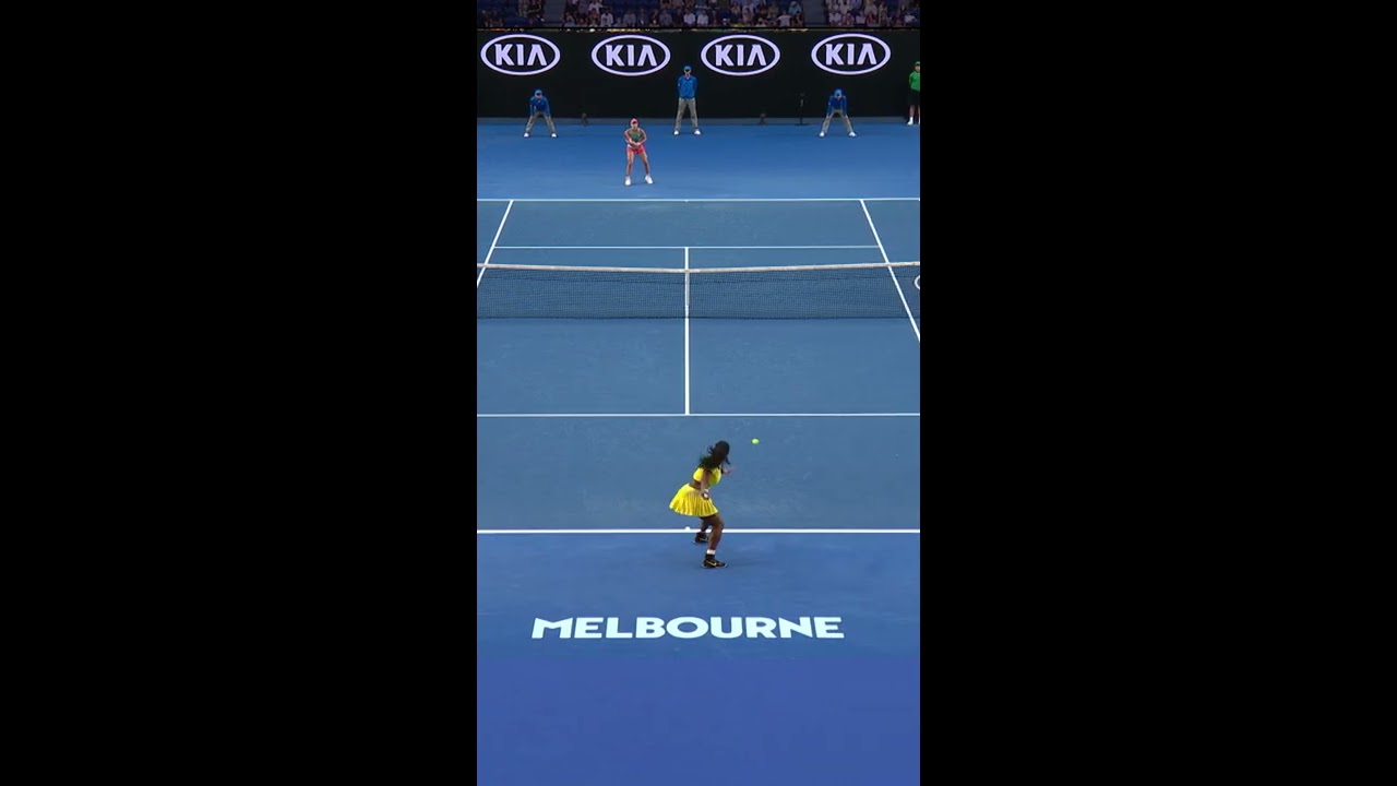Serena Williams Hits PERFECT Forehand 