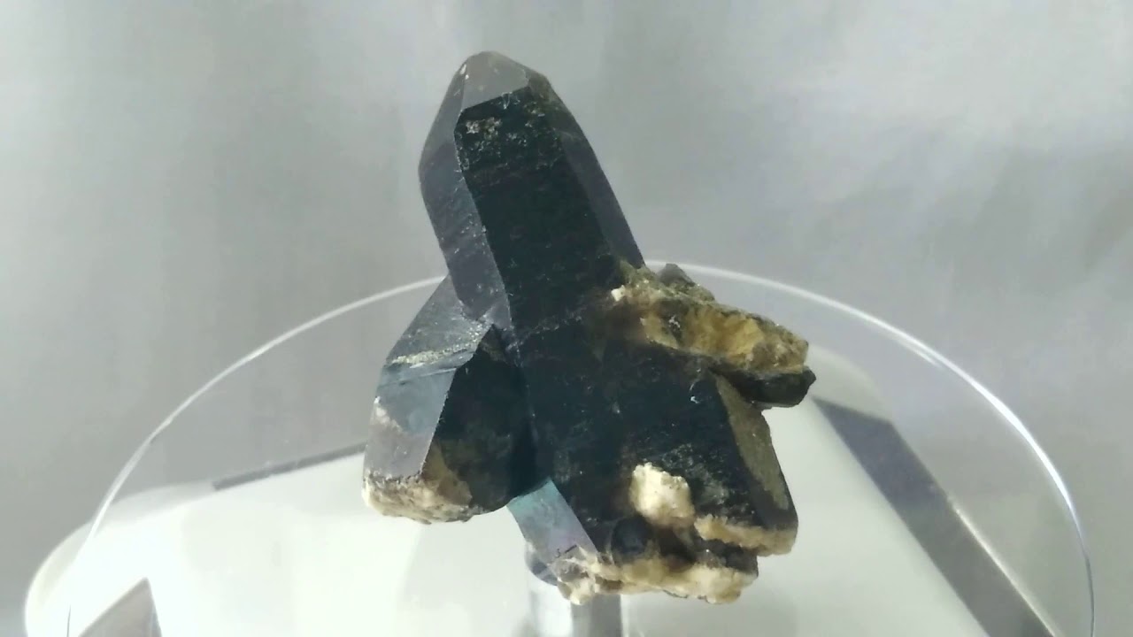 Морион и дымчатый кварц