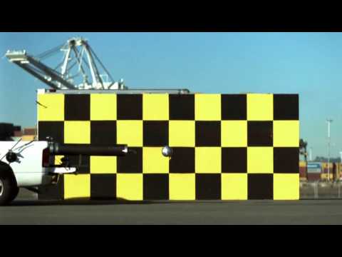 Βίντεο: Ποιο επεισόδιο MythBusters ατύχημα με κανόνι;