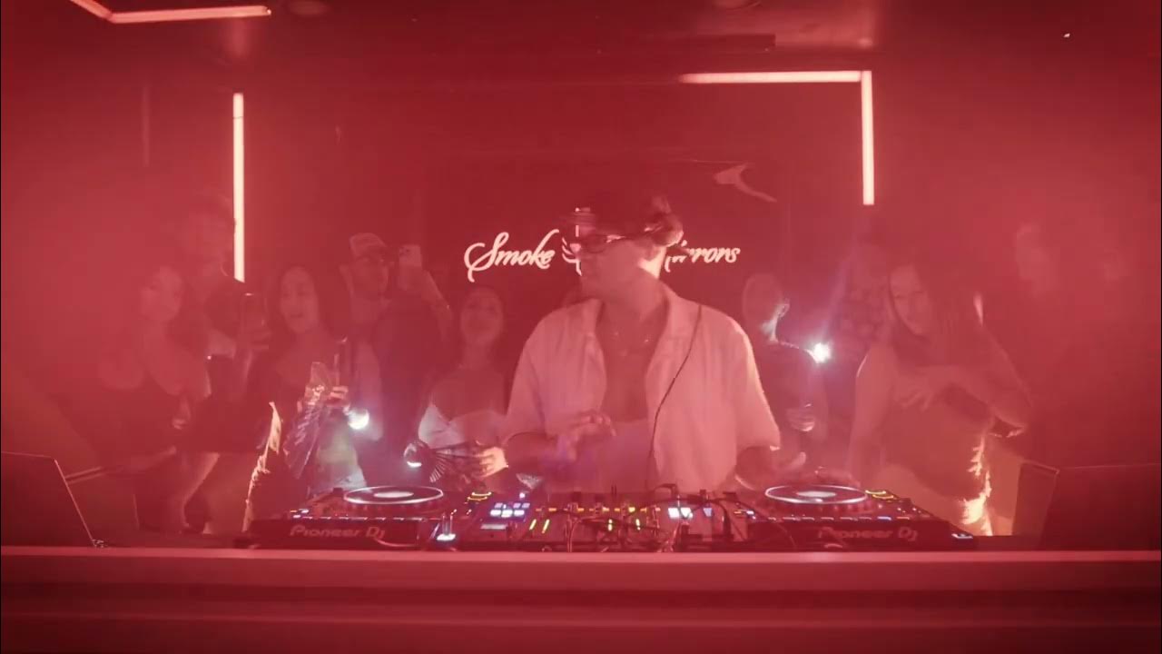 Gio Sandz | Tengo Funk Chicago | Tropical Edits | Booty House | Dembow | Smoke n Mirrors Gio Sandz | Tengo Funk Chicago | Tropical Edits | Booty House | Dembow | Smoke n Mirrors