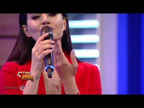 Elif Buse Doğan - Telli Turnam Akustik (17.05.2019)