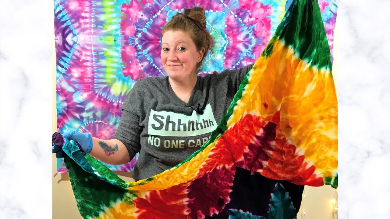 how-to-tie-dye-a-beautiful-mandala-tapestry-a-step-by-step-guide-for