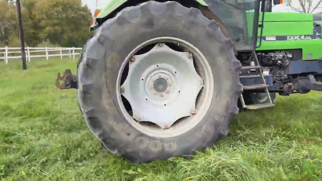 Traktor DEUTZ FAHR DX 4.51 AT