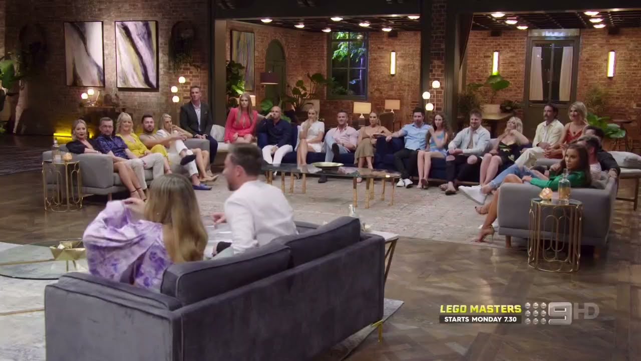 MAFS season 8 final. Jason and alanas final time on the sofa