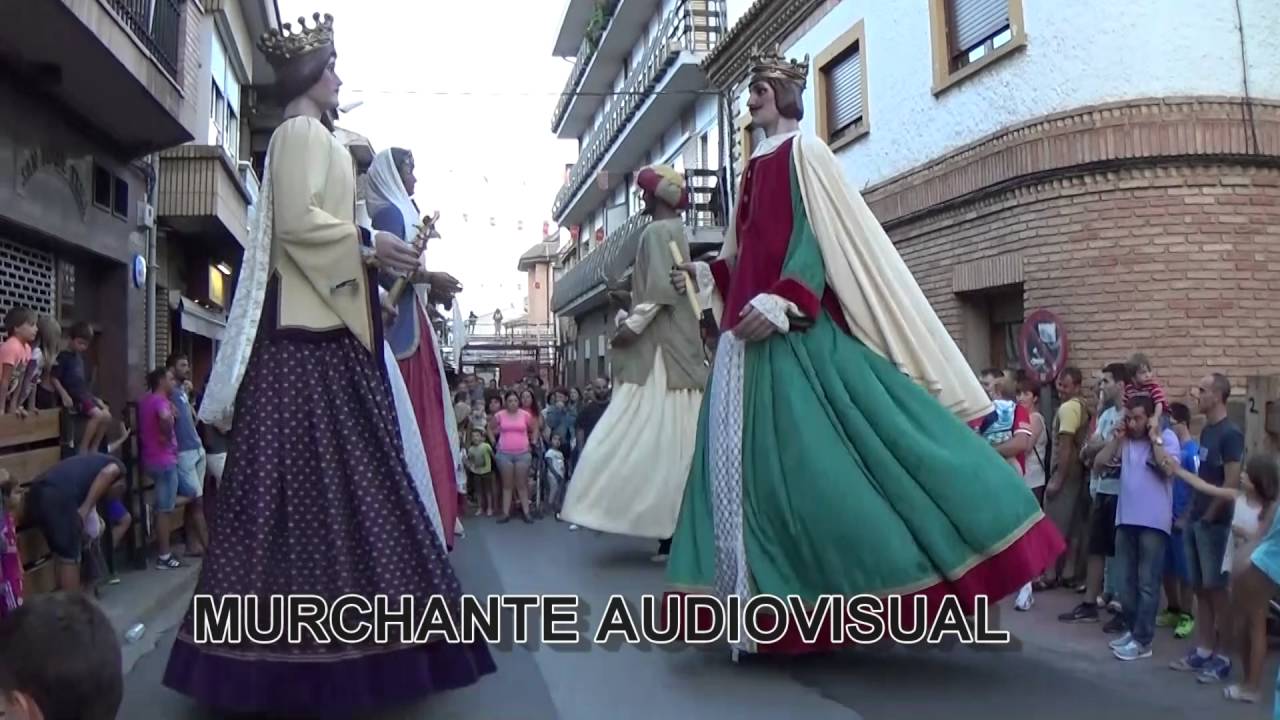 Traslado de la comparsa de gigantes de Murchante 13 Agosto de 2015 (RESUMEN)