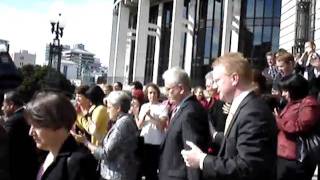 Helen Clark's final walk down the Grand Stairs of Parliament for the list time as Prime Minister