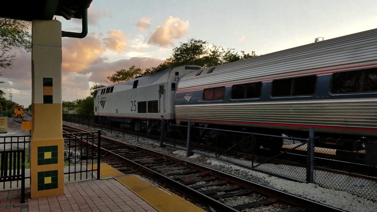 Amtrak train at Fort lauderdale train station - YouTube