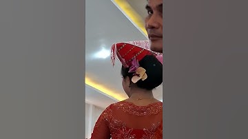 Suasana Pesta Pernikahan Adat