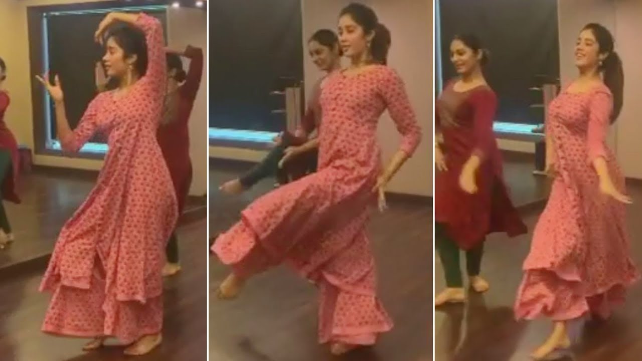 Janhvi Kapoor Superb Dance Performance Latest Video