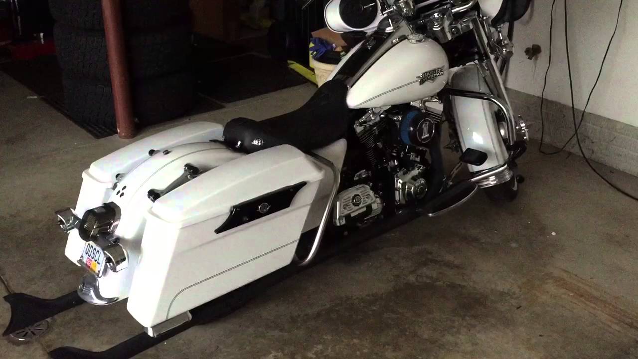 2013 Road King Classic w/Xotic remote air ride YouTube