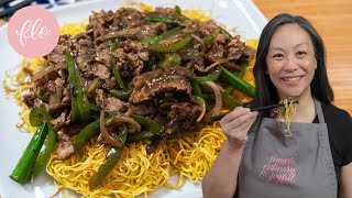 This Black Pepper Beef CRISPY Chow Mein is Super Flavourful!