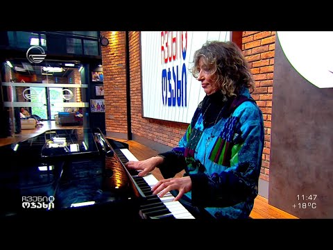 პიანისტი დინი ვირსალაძე დილის ჰანგებით „ჩვენს ოჯახში“