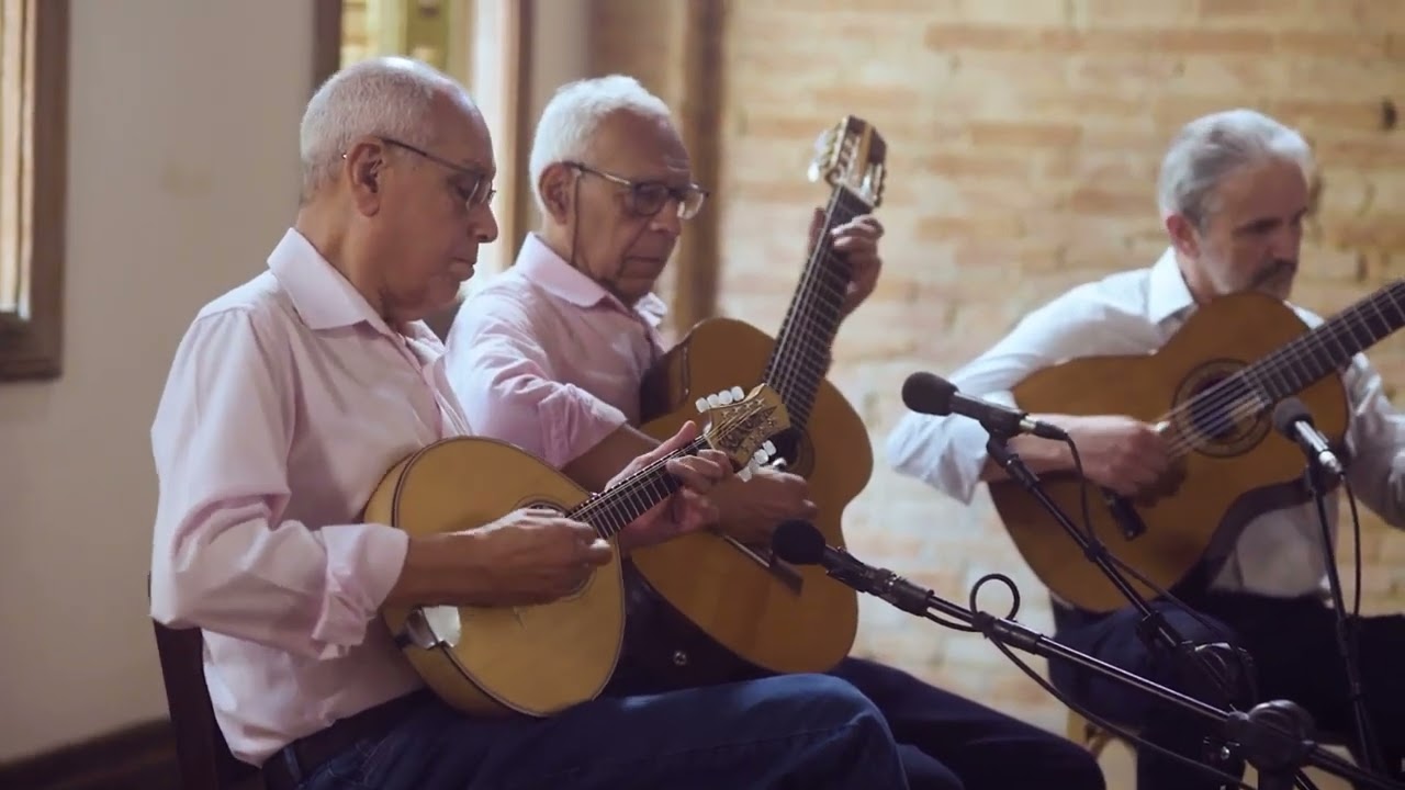 Mentiroso (Antônio Rago) Izaías e seus chorões.