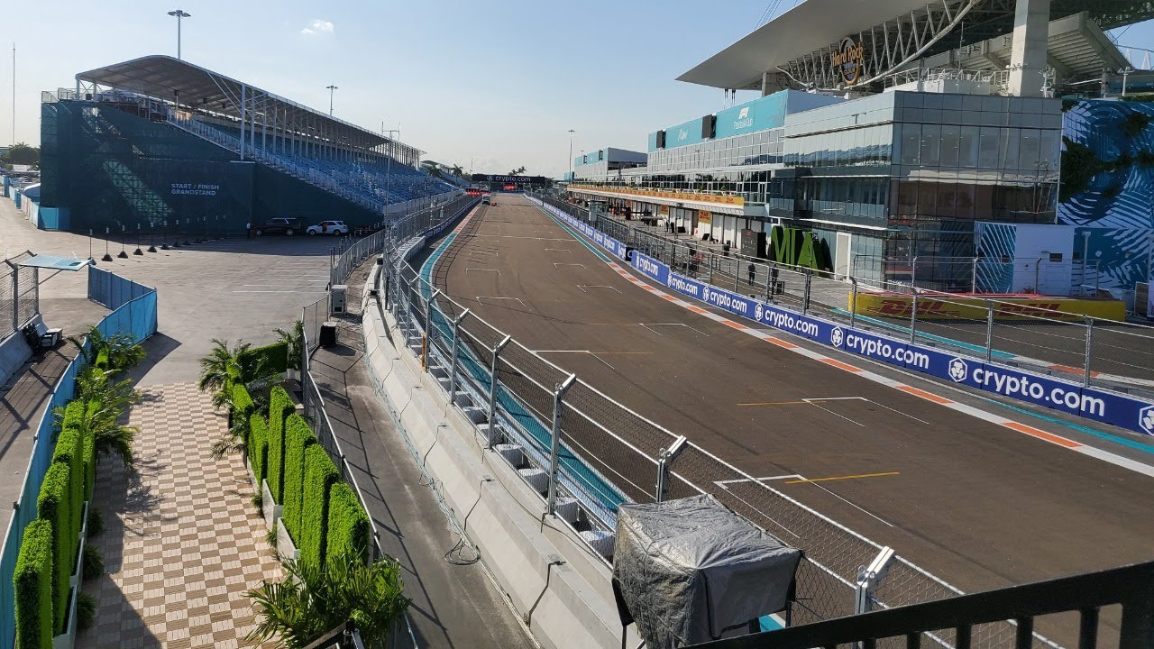 Singapore GP Review and Japanese Grand Prix Preview Hitting the Apex
