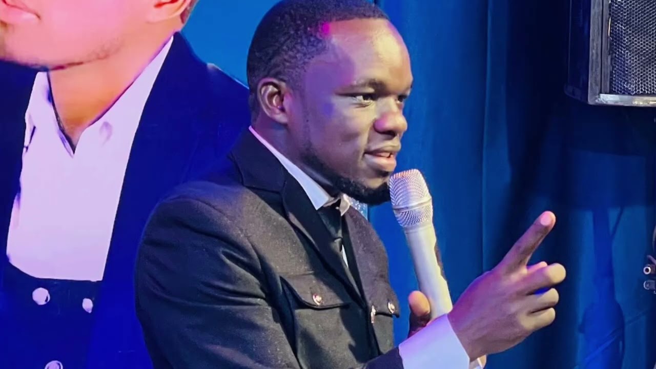 MY DAD. I LOVE YOU TOO SO MUCH 