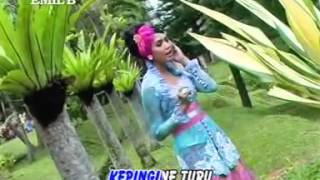 Download lagu Banyuwangi Bantalan Tangane Banyuwangi Bantalan Tangane