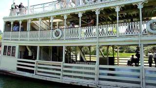 Disneyland Paris Fronterland River Boat Mark Twain