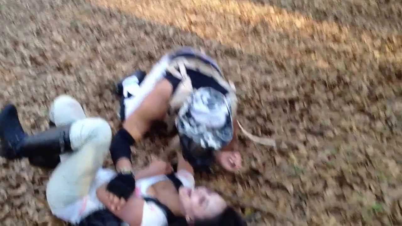 Amateur Zombie Trailer and Make Up iPhone Movie