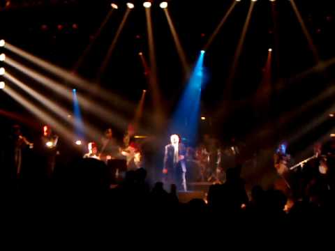 Music Hall Beirut Aychi Wahda Balak By Mosbah Tamim 