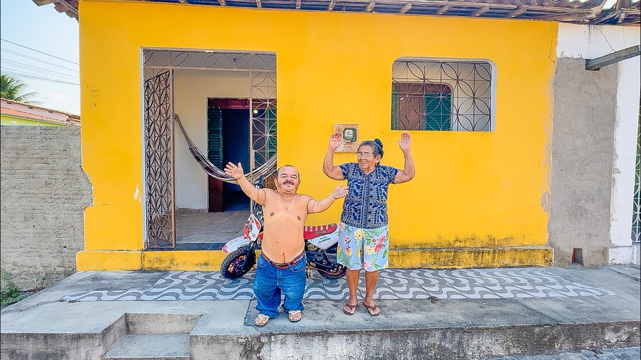 PILILIU FICA EMOCIONADO AO COMPRAR MAIS UMA CASA E MOSTRA PRA MÃE | PILILIU DA RESENHA