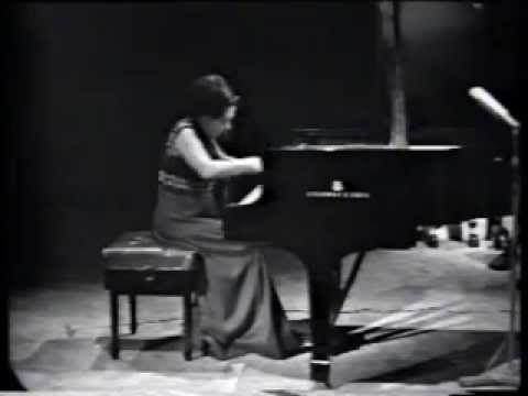 Alicia de Larrocha plays Chopin LIVE (1970)