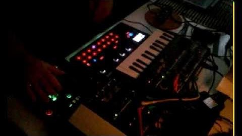 Danger Danger! (Korg Electribe 2 Sampler, Korg Kaossilator Pro & Arturia Microbrute)